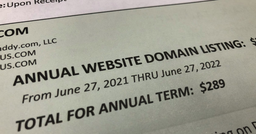 Do You Really Need to Pay for a Domain Listing?